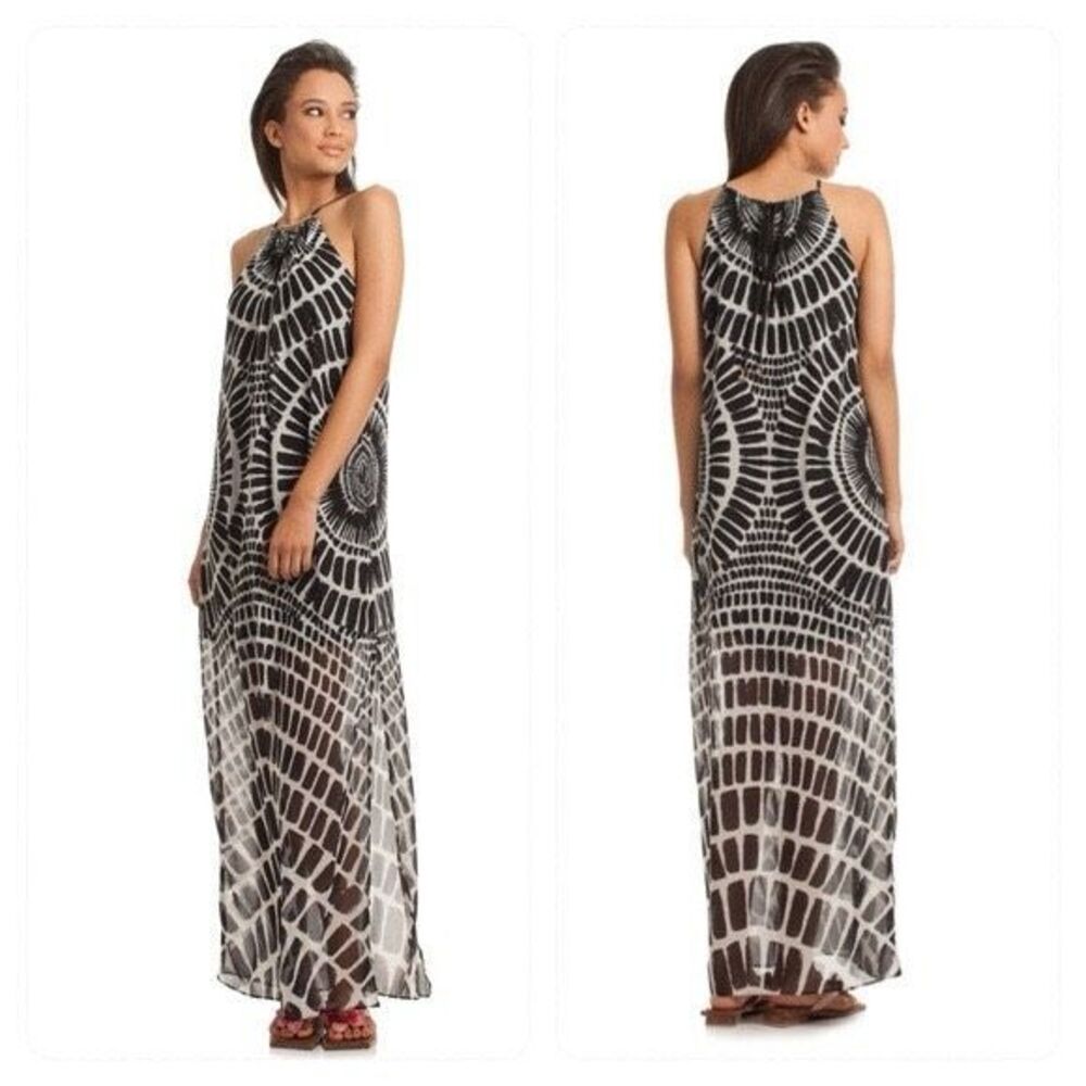 Trina Turk Size 0 Black White Silk Trim Halter Maxi Dress Gold Bar Keyhole